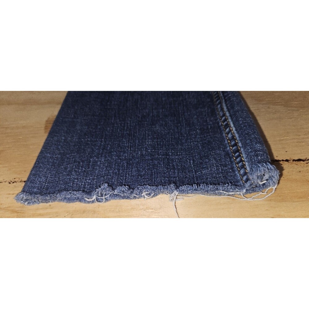 Wrangler Retro Jeans Womens 28x30 Blue  Wash Slim flare Leg Boot Cut distressed - Picture 4 of 12